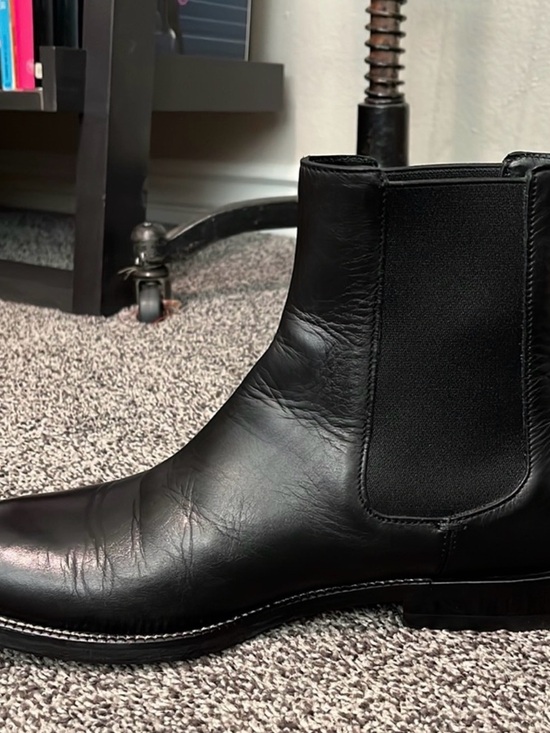 Gucci Black Leather Chelsea Boots main image 4
